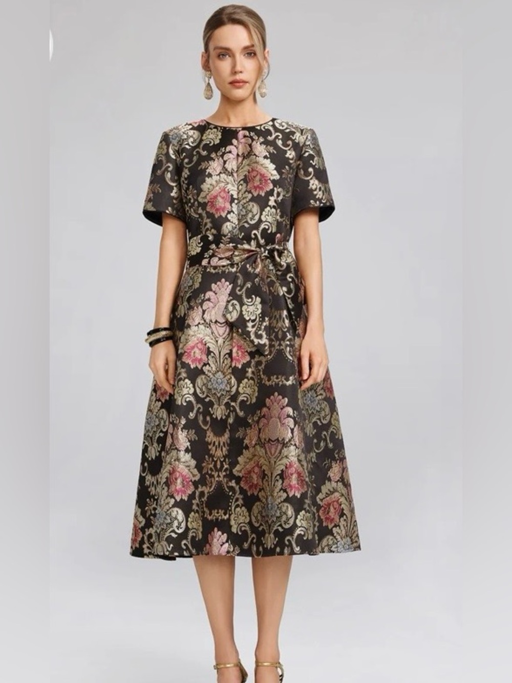 RICH RADIQ’S Metallic Sequin Floral Party Embroidered Evening Gown Dress NWT
